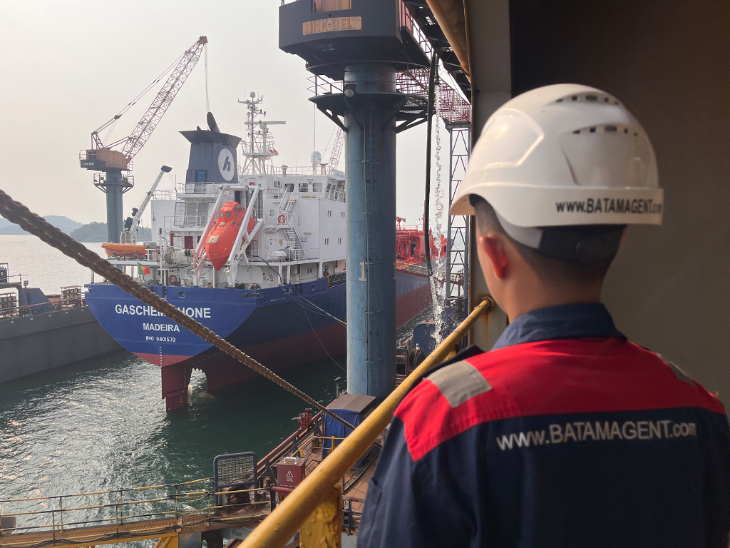 Batam Shipping Agency supporting Gaschem Rhone at PaxOcean Batam